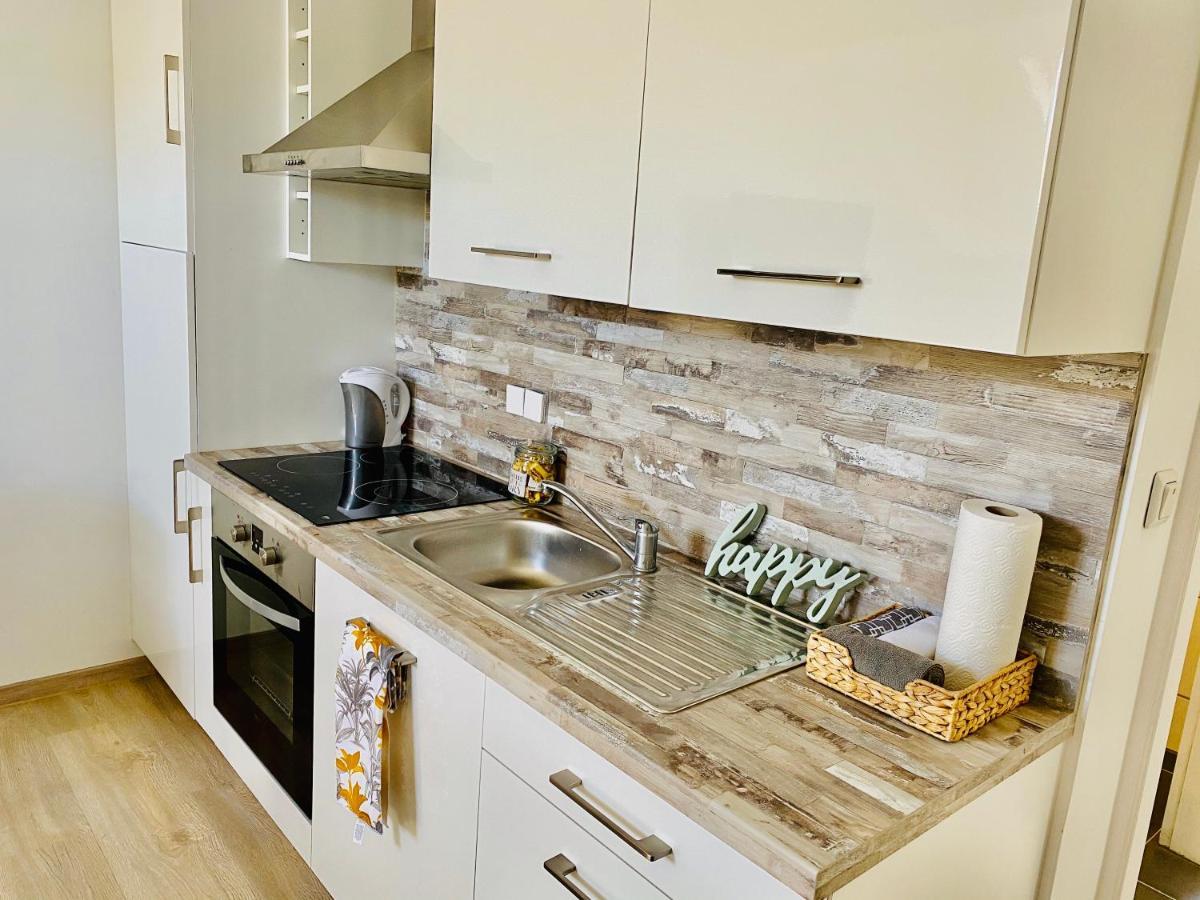 Cozy Flat Near Moselle Apartment *